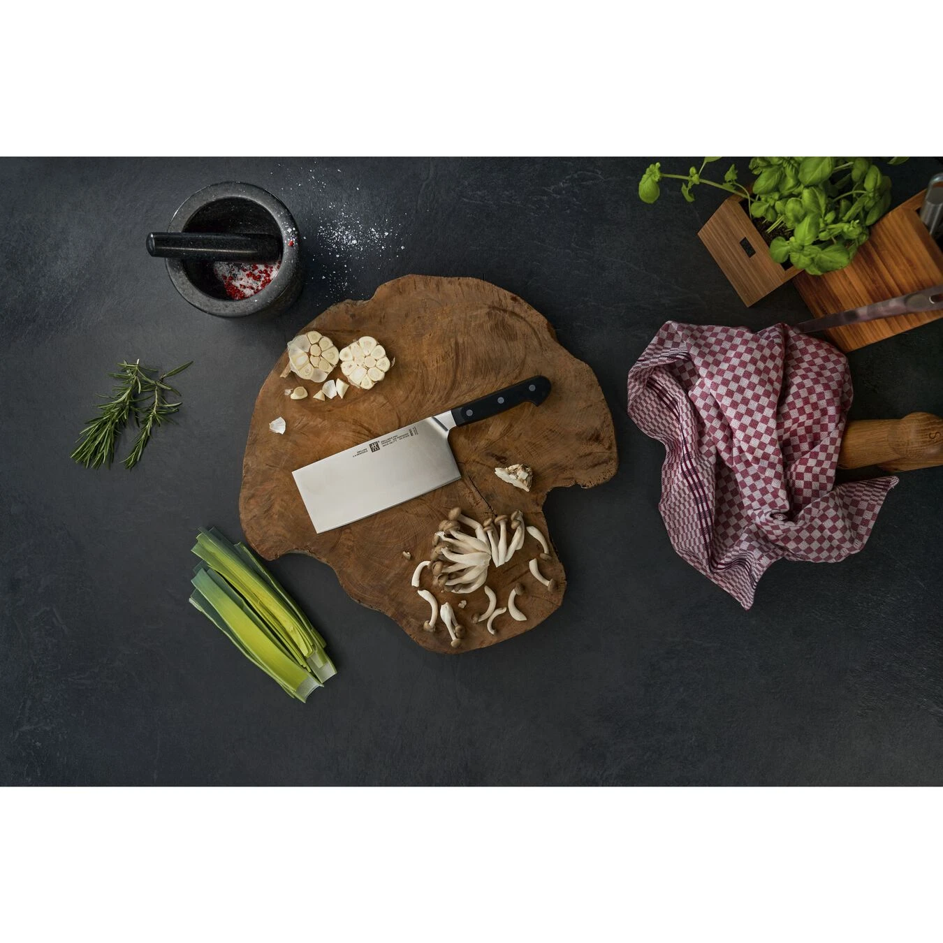 Zwilling Coltello Da Cuoco Modello Cinese Liscio - 18 Cm - immagine 2